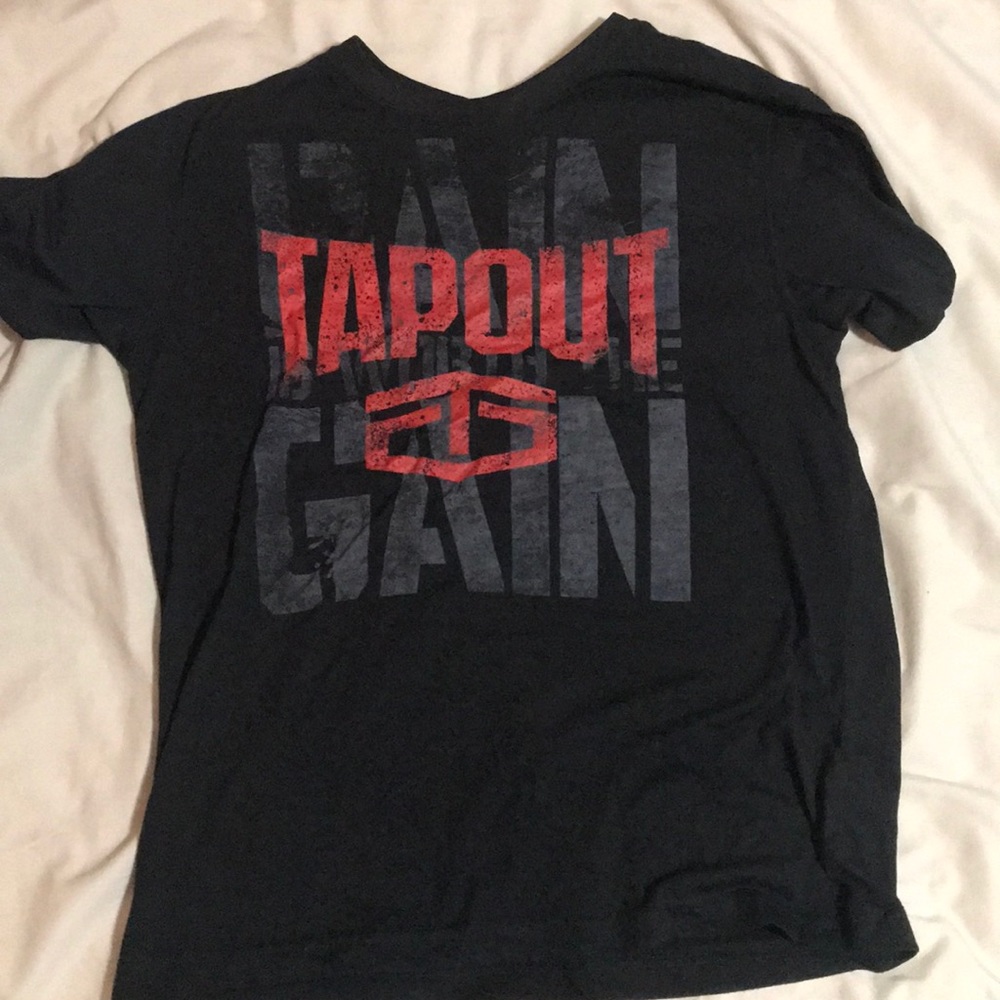 Tapout shirt sleeve shirt